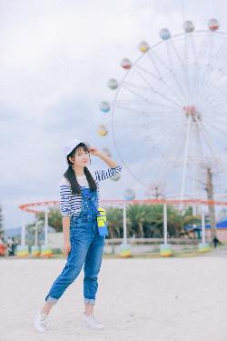 外回り中に突然の大雨一雨宿,国外真人CSGO视频